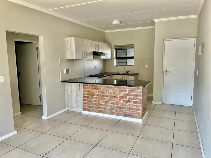 To Let 2 Bedroom Property for Rent in Brackenfell South Western Cape